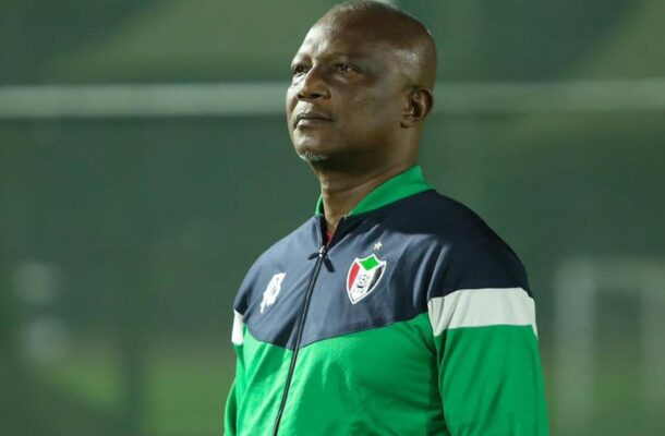 Sudan national team coach Kwesi Appiah prays for peace amidst ongoing war
