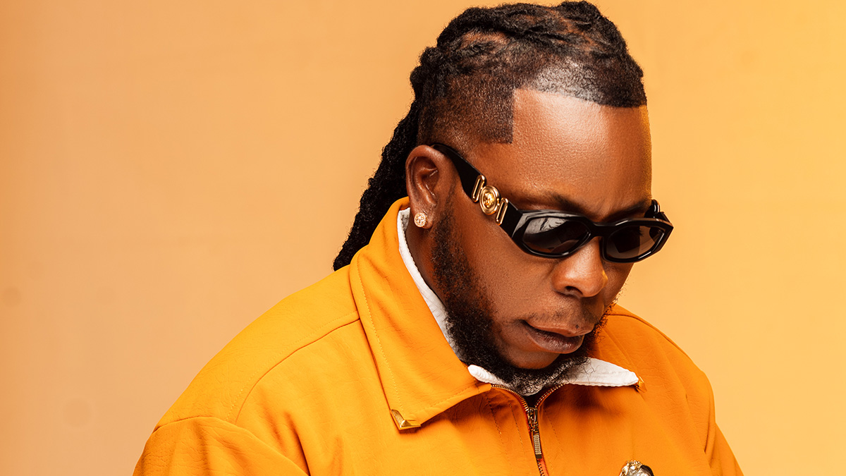 Photos from Edem’s accident scene pops up