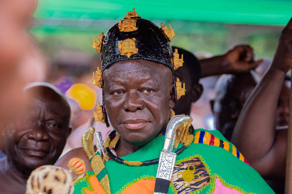 Bawku conflict: Asantehene urges feuding factions to ‘let peace prevail’