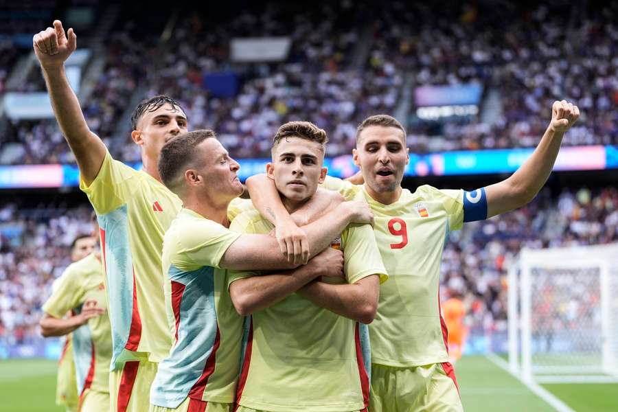 Paris 2024 (Men’s Football): Spain beat France 5-3 to win gold