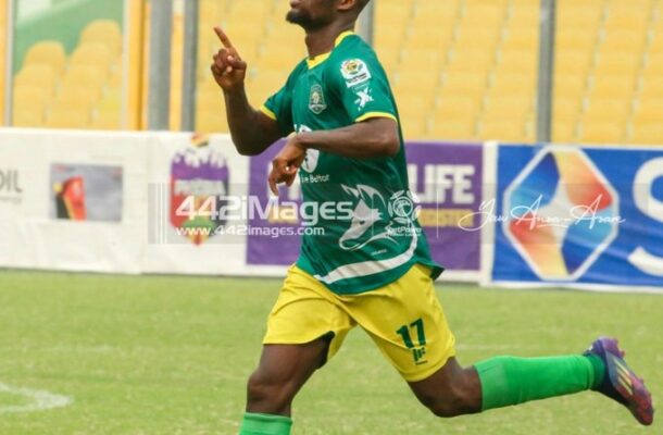 Former Aduana striker Isaac Mintah joins Kotoko training as he eyes permanent move