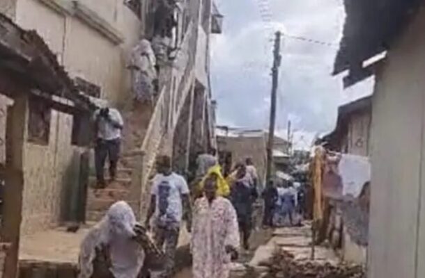 Congregants flee, as bees invade Sunyani Central Mosque