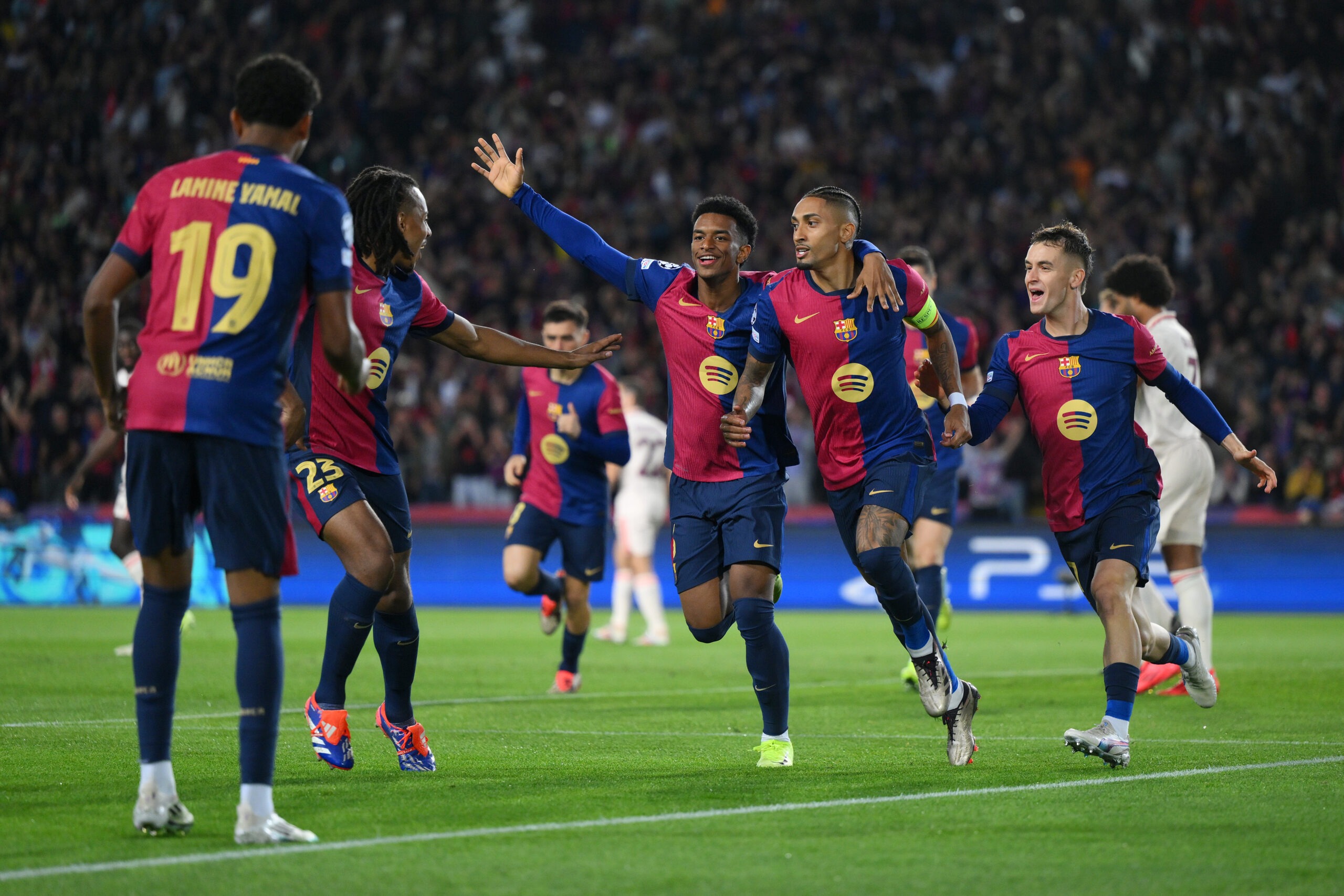 UCL Week 3 roundup on Wednesday: Barcelona 4-1 Bayern Munich, Atletico Madrid 1-3 Lille