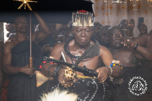 Otumfuo pays his last respect to his eldest son [VIDEO]