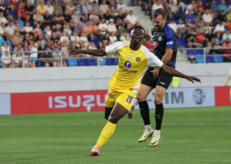 Israel LIGAT HA’AL: Talented forward Henry Addo scores in Maccabi Tel Aviv’s 4-0 thrashing of Sakhnin