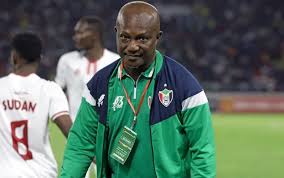 Kwesi Appiah advises coaches not to succumb to external influence in selection of players