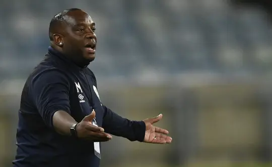 Benni McCarthy- “Manchester United refused to sign Osimhen because of AFCON”