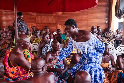 Afua Asantewaa calls on Asantehene over Awukudae (Video)