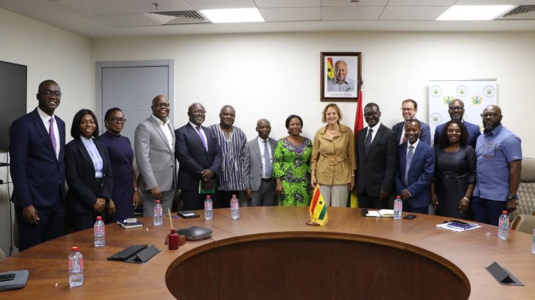 Gov’t renews its commitment to tackling breast cancer Gov’t renews its commitment to tackling breast cancer