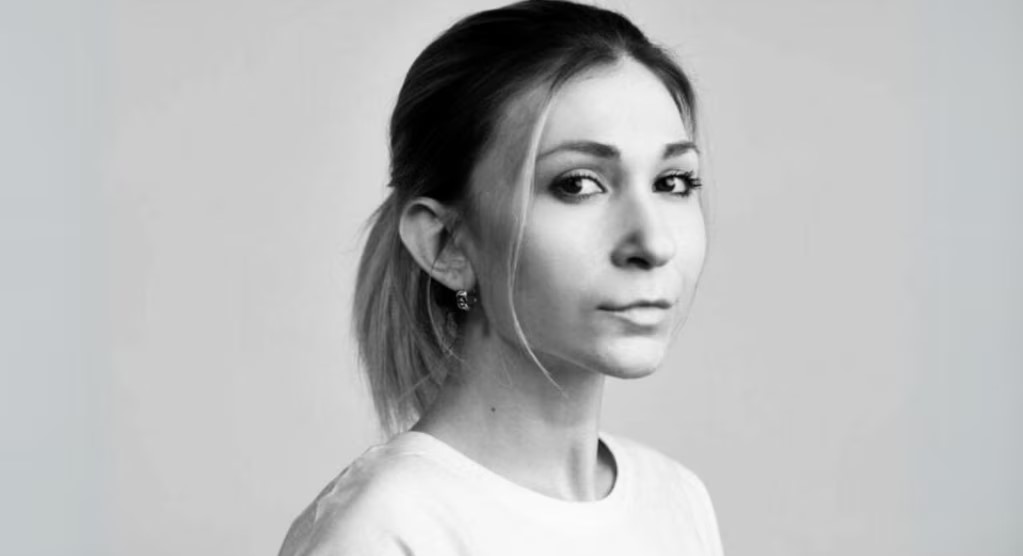 Hundreds honour Ukrainian journalist who died in Russian captivity