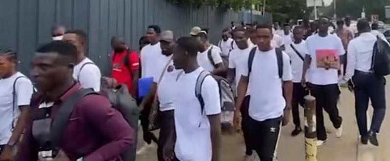 Frustrated military recruits storm Jubilee House over 3-year delay in appointment letters