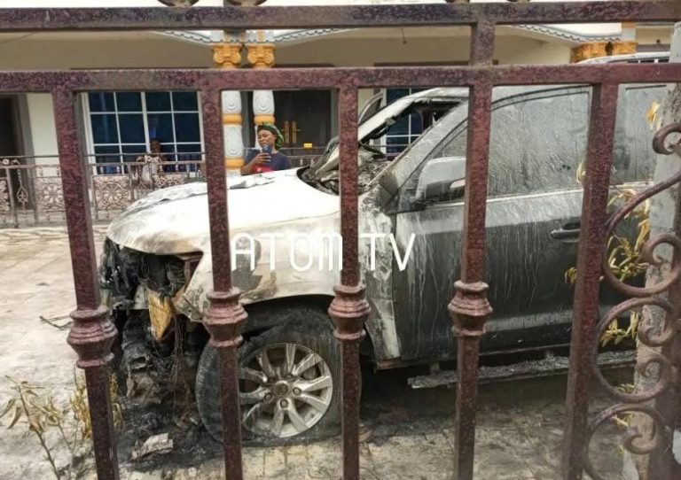 Atebubu: Former NPP Vice Chairman’s vehicle torched
