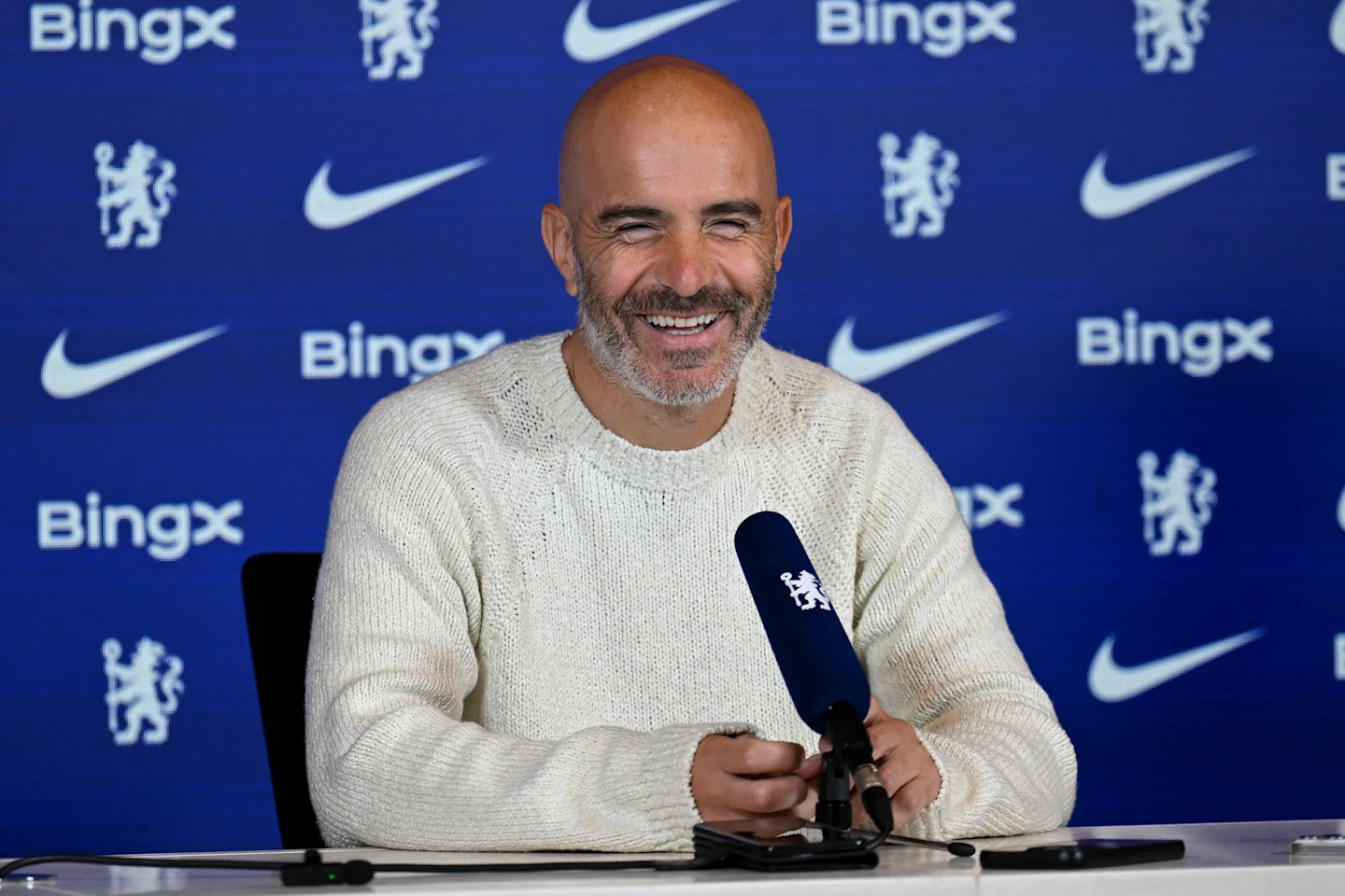 Chelsea head coach Enzo Maresca thinks Manchester United’s results are deceptive