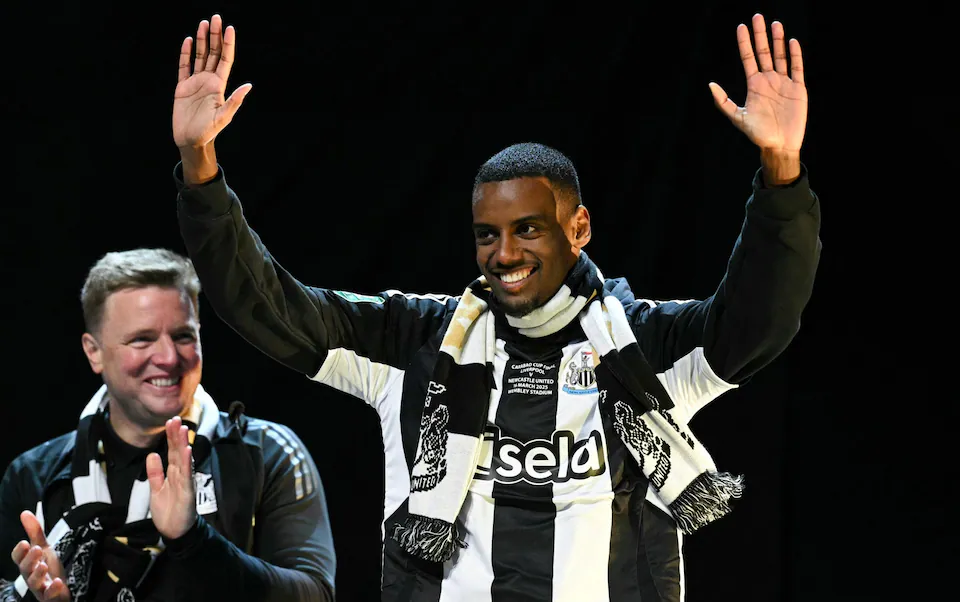 Eddie Howe calls Liverpool ‘the other team’ as Newcastle United’s manager refuses to mention name