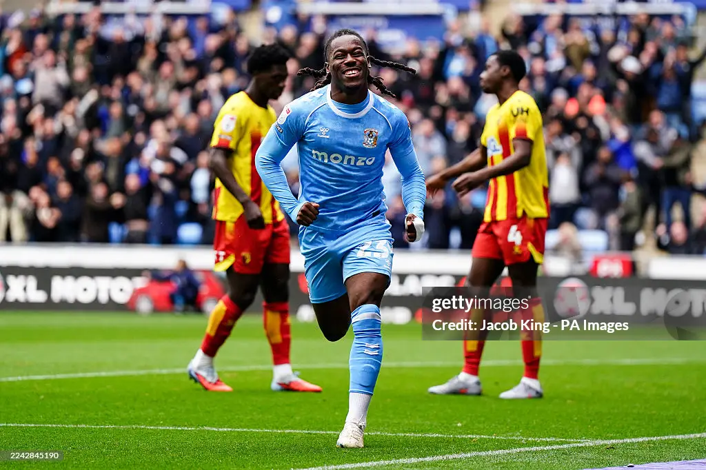 Brandon Thomas-Asante scores in Coventry City’s 3-1 win against Watford as Abankwah sees red