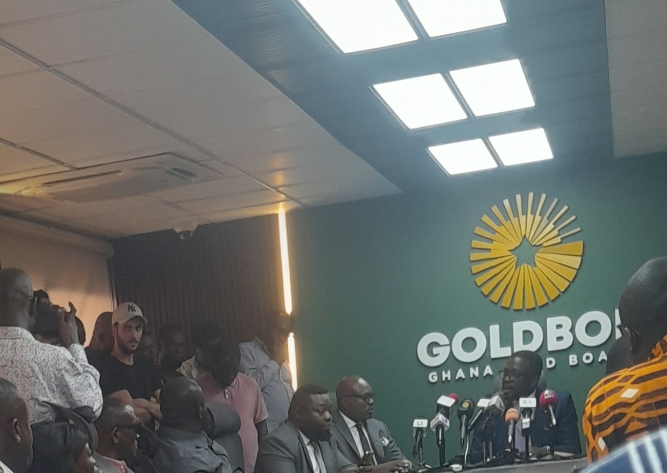 25 arrested over major illegal gold smuggling