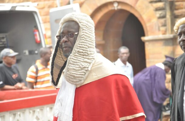 Mahama to swear in Justice Baffoe-Bonnie as Chief Justice today