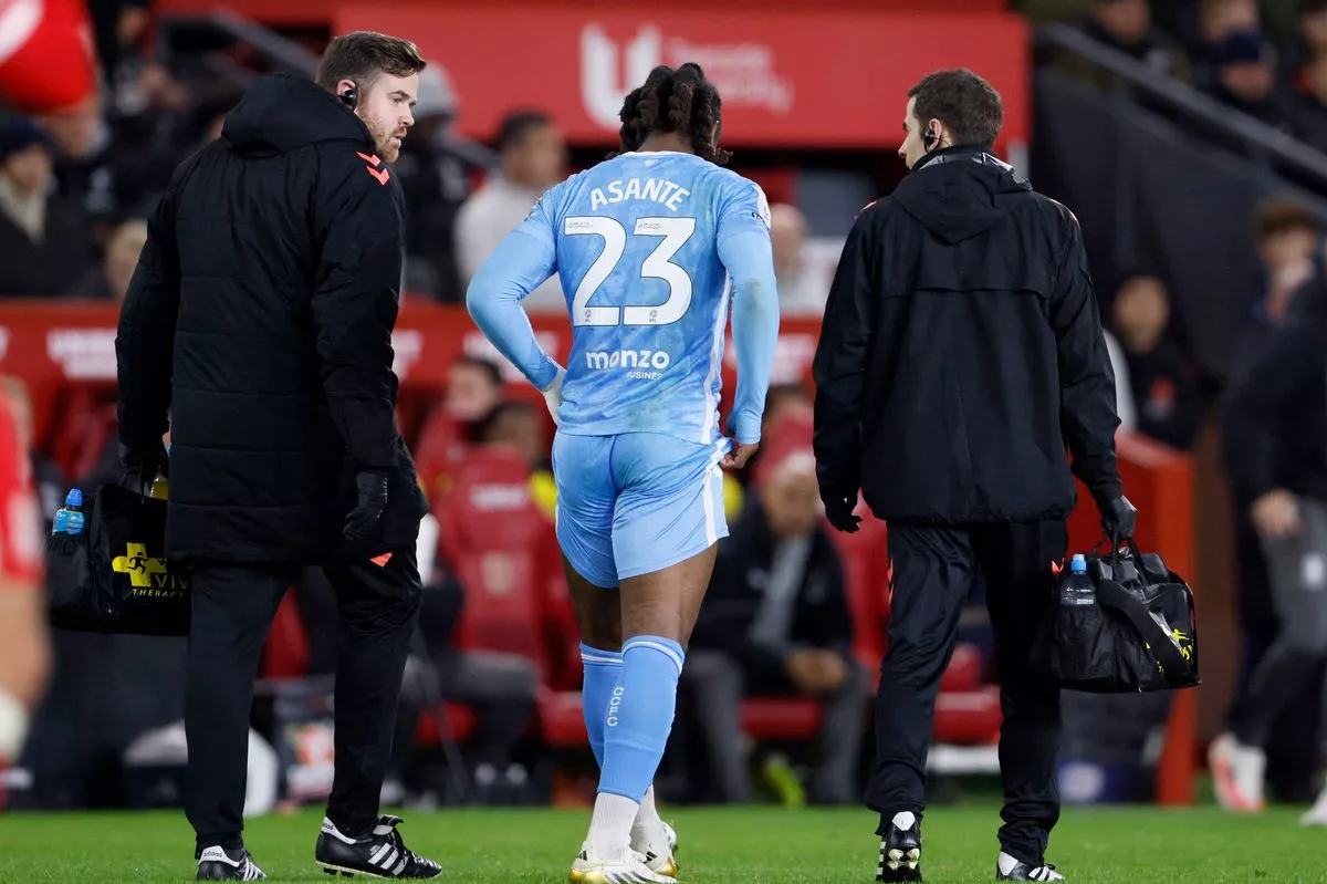 Brandan Thomas-Asante suffers hamstring injury in Coventry’s 4-2 win over Middlesbrough