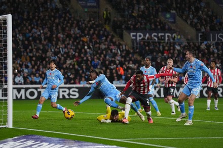 Brendon Thomas-Asante scores against Sheffield United late to help Coventry City return to winning ways