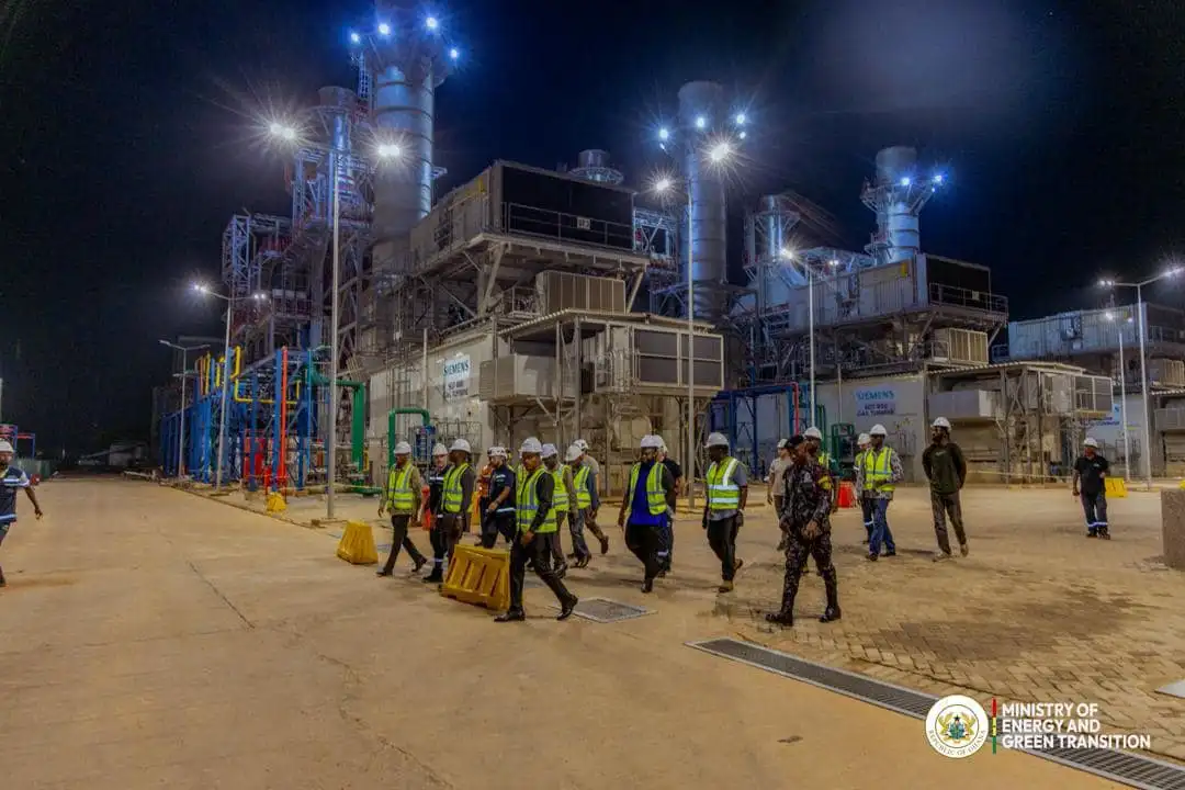 Energy Minister inspects AKSA’s gas-fired power plant at Anwomaso Energy Minister inspects AKSA’s gas-fired power plant at Anwomaso