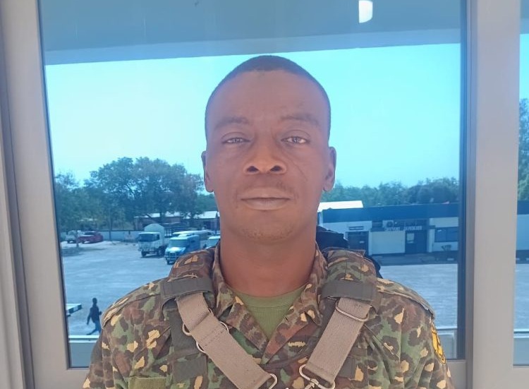 Immigration officer arrested for allegedly smuggling 2,600 AK-47 ammunition Immigration officer arrested for allegedly smuggling 2,600 AK-47 ammunition