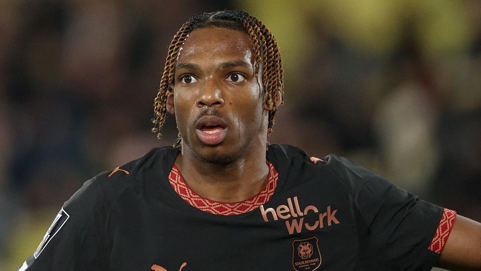 Liverpool agree £60 million deal to sign Rennes defender Jeremy Jacquet