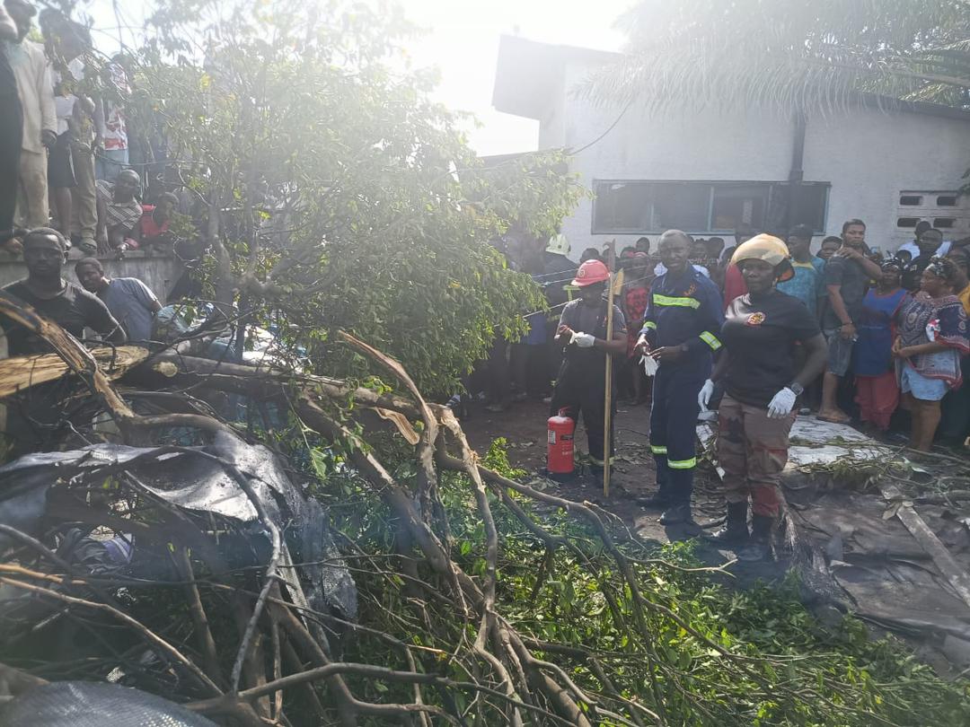 BREAKING: Two feared dead after helicopter crashes in Tema [VIDEOS]