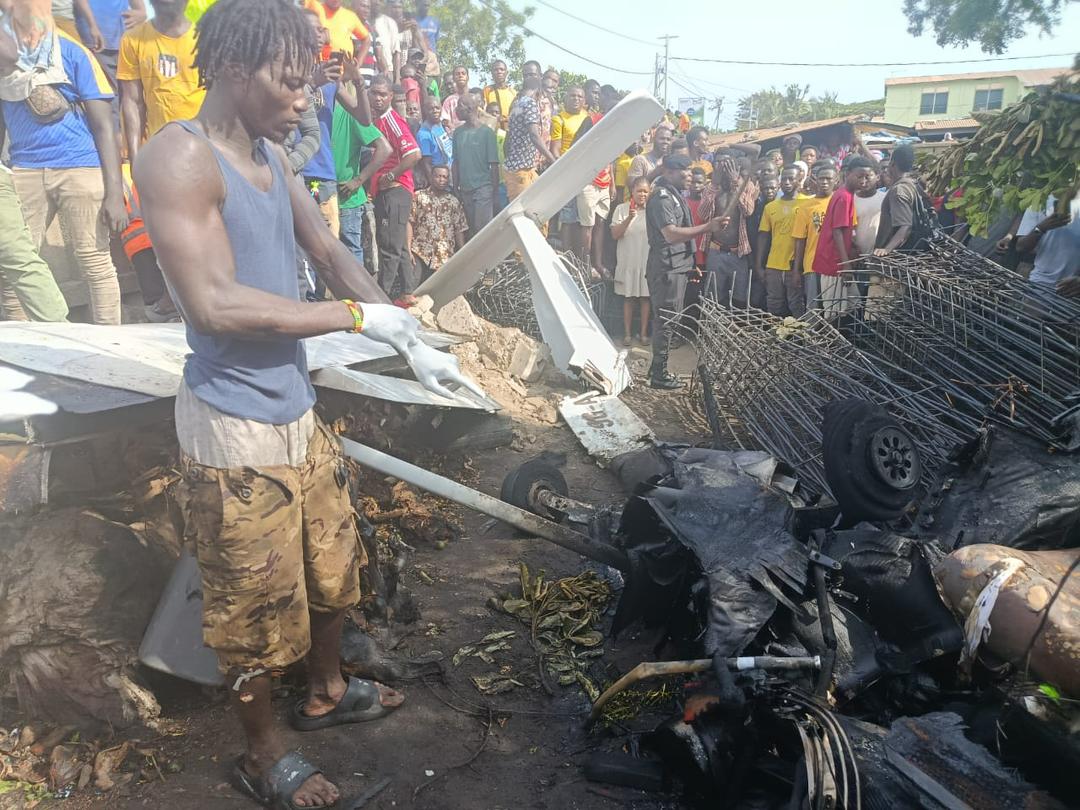 Tema Aircraft Crash: Fire Service confirms death of two, identity of helicopter revealed Tema Aircraft Crash: Fire Service confirms death of two, identity of helicopter revealed