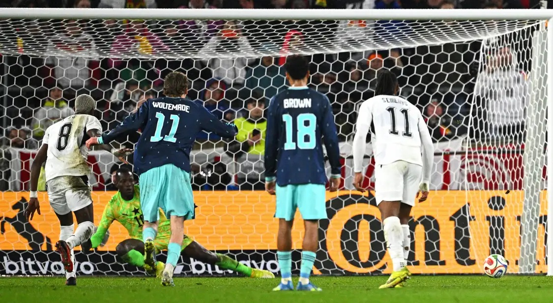 Germany beat Ghana 2-1 in pre-world cup friendly Germany beat Ghana 2-1 in pre-world cup friendly