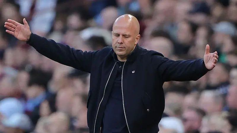 Liverpool sack head coach Slot Liverpool sack head coach Slot
