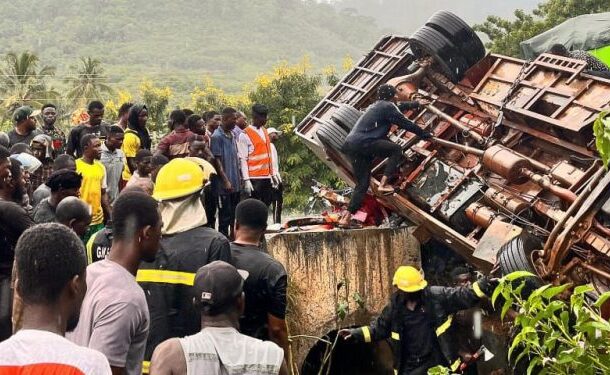 GNFS rescues 17 after fatal crash on Kpeve–Asikuma road GNFS rescues 17 after fatal crash on Kpeve–Asikuma road