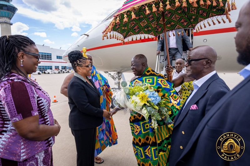 Otumfuo storms Canada for World Cup