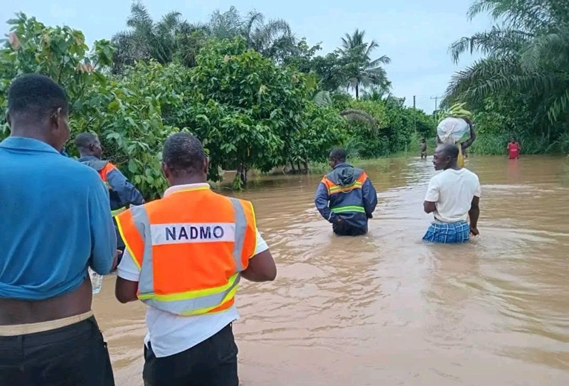 18 die as floodwaters overrun cemeteries in Central Region