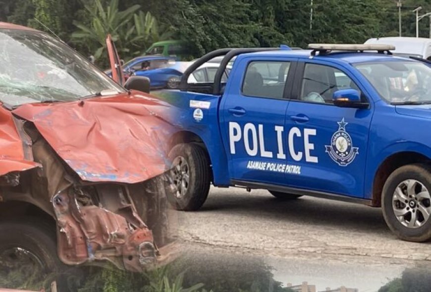 Police Pickup carrying suspected cannabis smokers crashes into trotro on KNUST campus Police Pickup carrying suspected cannabis smokers crashes into trotro on KNUST campus