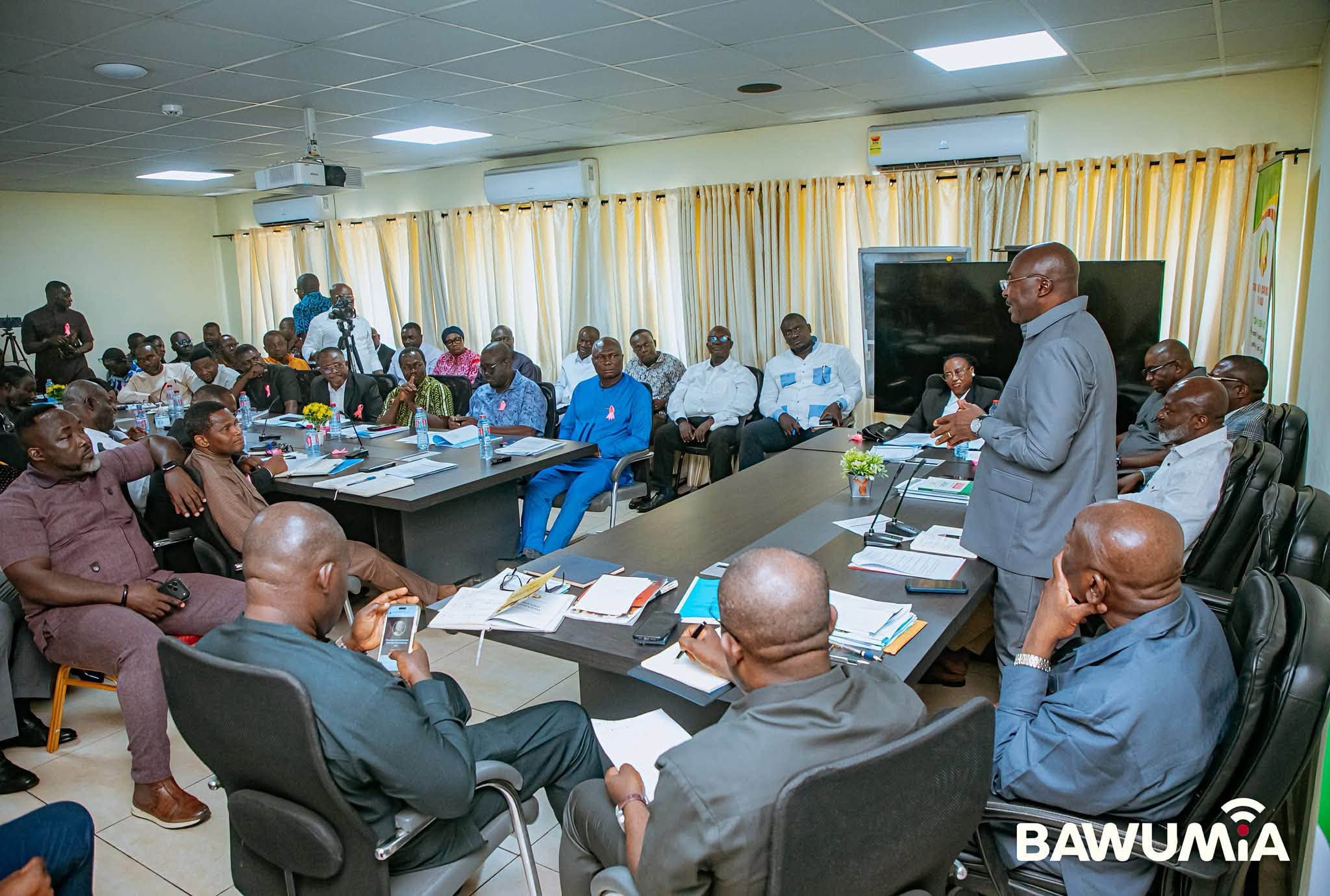 Bawumia meets TUC leaders over youth jobs, living costs and workers’ welfare